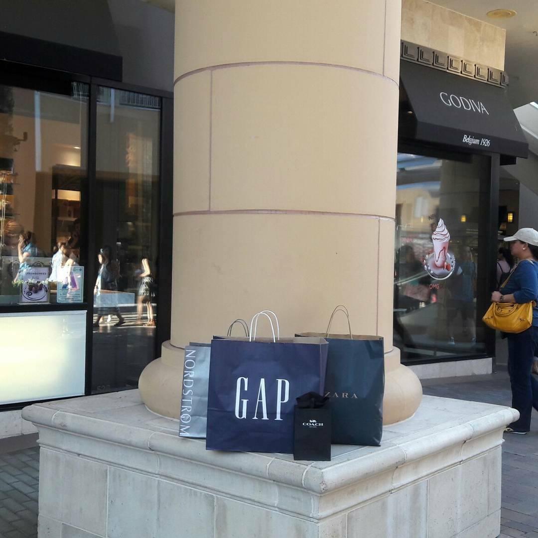 Fashion-valley-mision-plaza-bonita-rio-outlet-mall-shopping-sol-mariscal-galerias