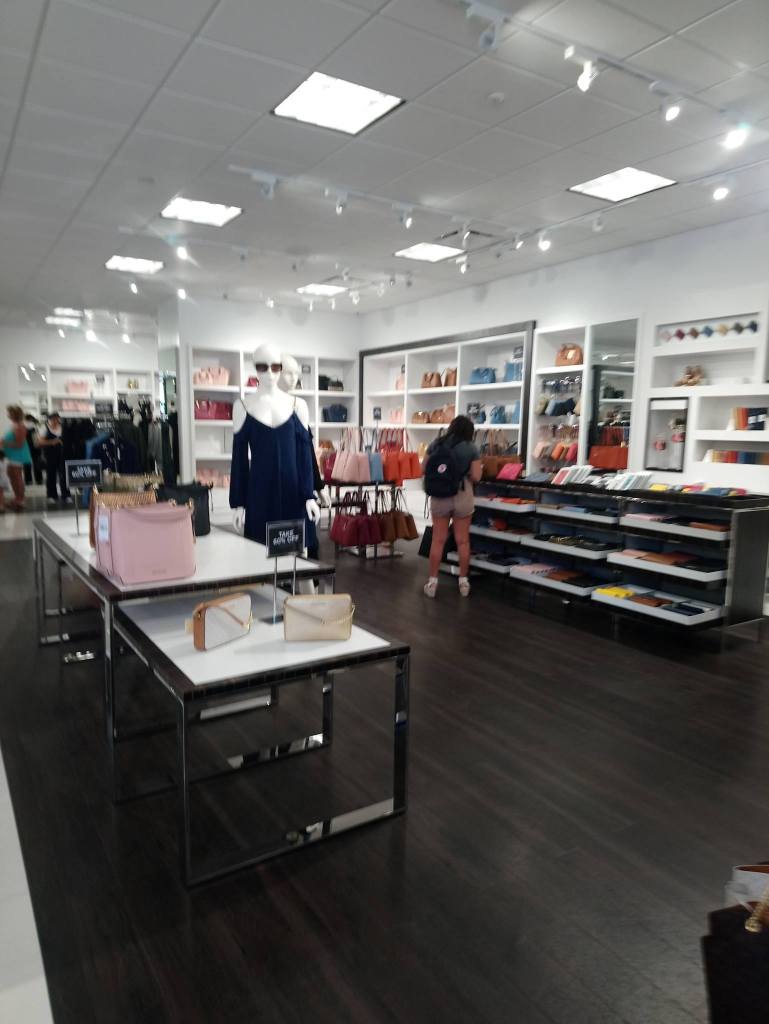 Compras de armazones de receta en función a tu tipo de rostro y armonia de color