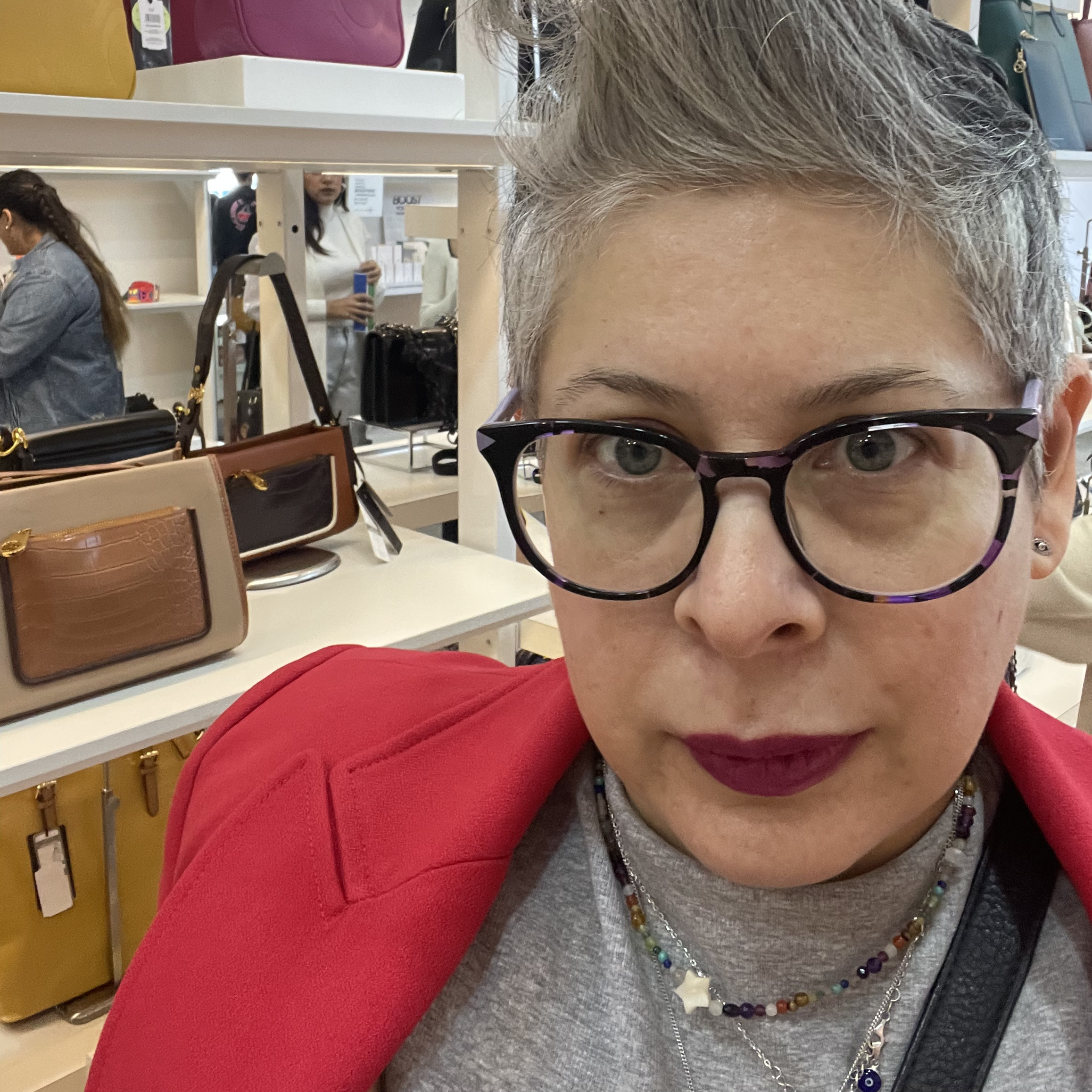 Una forma distinta de trabajar tu imagen: profunda, humana, real No se trata de parecer, sino de ser